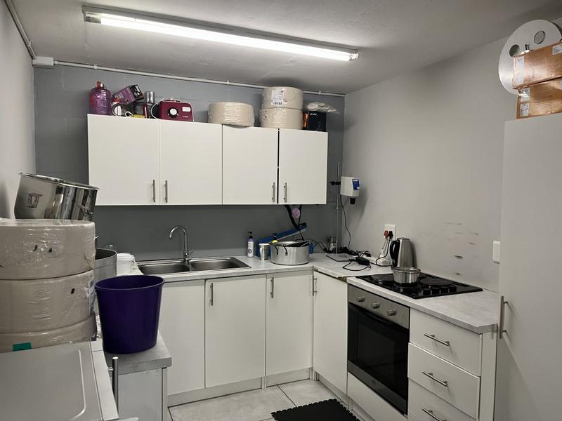 To Let commercial Property for Rent in Montague Gardens Western Cape